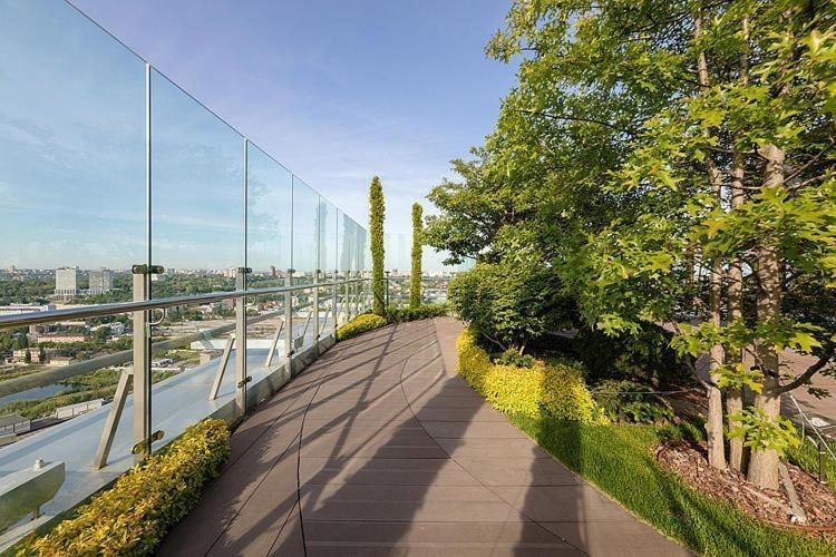 Royal Tower Residence Big Vip Apartment In Center Floor 27 Kyiv Exterior foto